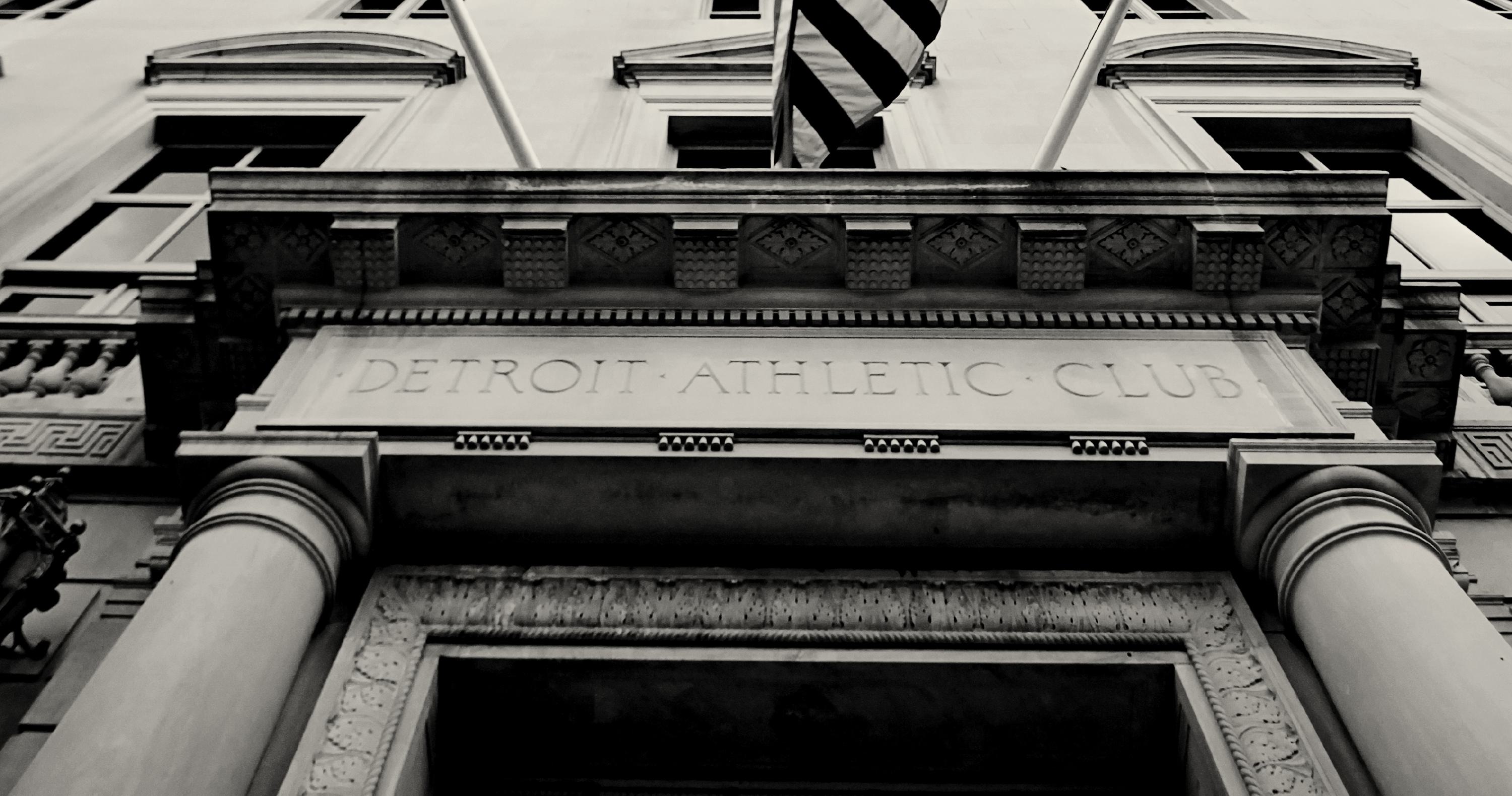 The overhang above the main entrence to Detroit Athletic Club.