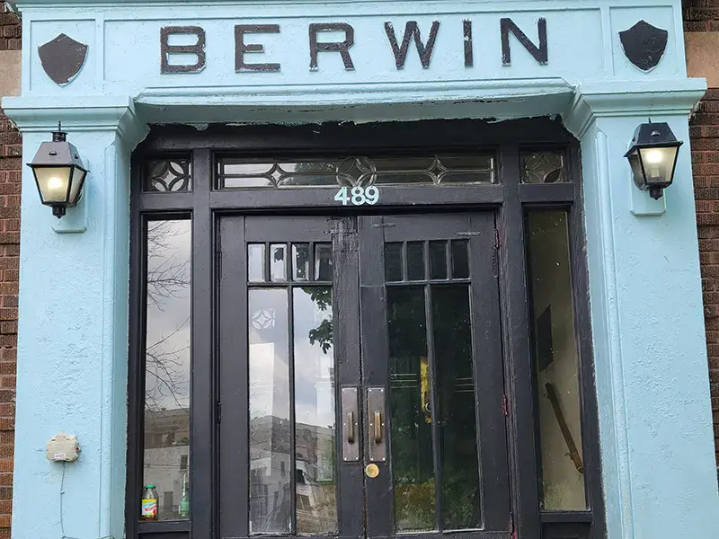 Entrance to the Berwin